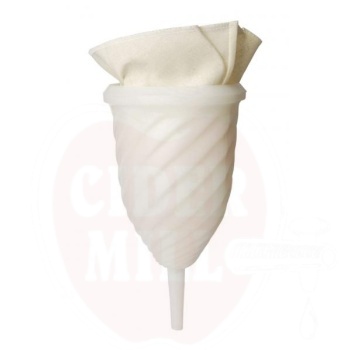 Piltuvas maistinis plastikas 15cm, su 9mm anga, spiralinė