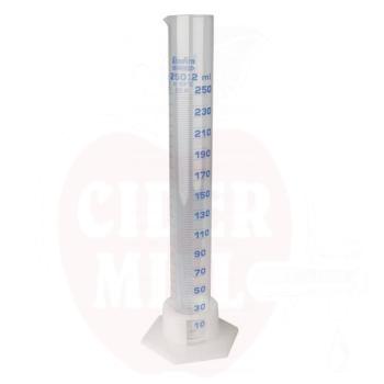 Graduated glass measuring cylinder 250 ml - plastic base