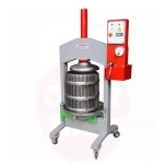 Prese Alfa 40 Inox vertikāla ar rotējošu sprostu