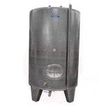 Closed wine tank 1100 l